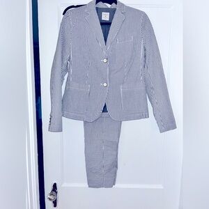Womens Gap Classic Striped seersucker Blazer and Pants Set pants size 4 jacket 6